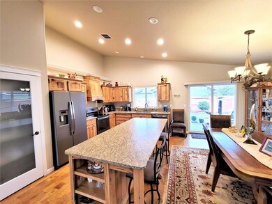 Yucca Kitchen