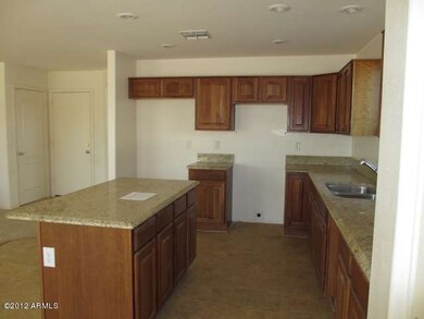 023-354567-Kitchen Cabinets (12)