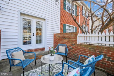 2641 S Walter Reed Dr unit C, Arlington, VA 22206 - photo 6