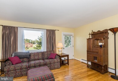 7001 Carmae Rd, Sykesville, MD 21784 - photo 4