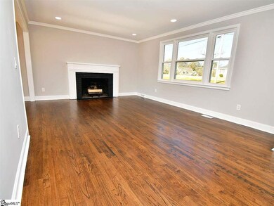 102 Grandview Cir, Travelers Rest, SC 29690 - photo 3