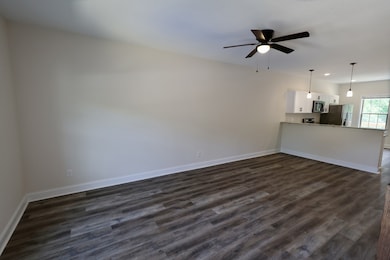 500 Peachers Mill Rd unit B 1, Clarksville, TN 37042 - photo 3