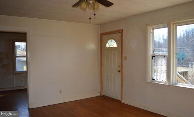1132 Round Hill Rd, Winchester, VA 22602 - photo 6