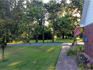 13746 U of A Beef Farm Rd, Fayetteville, AR 72704 - photo 4