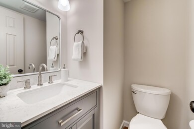 8563 Chester Grove Ct, Springfield, VA 22153 - photo 7