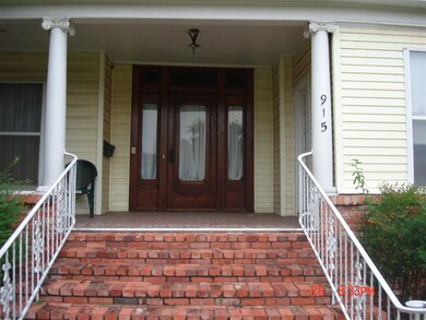 915 W Beech Ave, Duncan, OK 73533 - photo 2