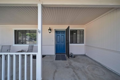 6955 Yvonne Ct, Redding, CA 96001 - photo 2