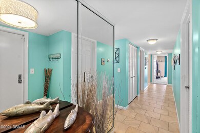 Entry/Hallway