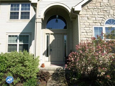 320 Hillcrest Dr, Circleville, OH 43113 - photo 3