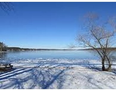 19 Shore Dr, Dracut, MA 01826 - photo 4