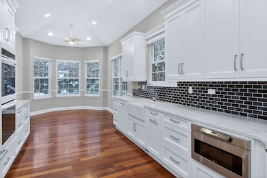 1628 S Luther Ave unit 50, Oakbrook Terrace, IL 60181 - photo 6