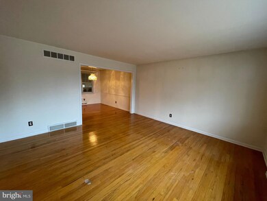 2209 Saint James Dr, Wilmington, DE 19808 - photo 6