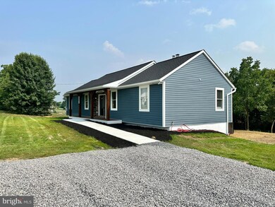 4006 Warm Spring Rd, Chambersburg, PA 17202 - photo 2