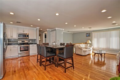 55 Sumach Ave, Riverside, RI 02915 - photo 6