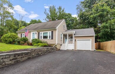 133 Chief Justice Cushing Hwy, Hingham, MA 02043 - photo 3