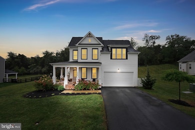 18424 Presidio Place, Round Hill, VA 20141 - photo 2