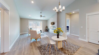 7717 SW 24th Terrace, Topeka, KS 66614 - photo 3