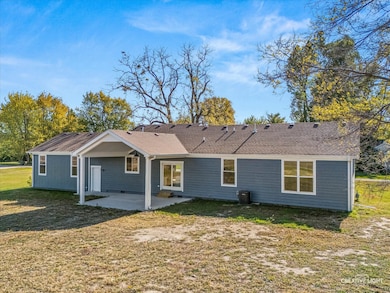 121 Pine St, Buckingham, IL 60917 - photo 3