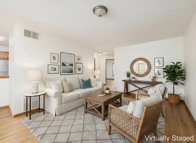 715 Milcrest Dr, Marysville, OH 43040 - photo 7