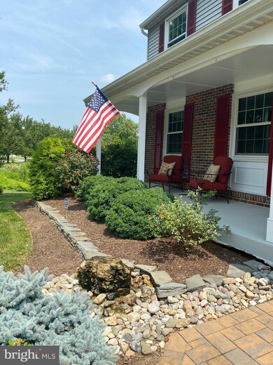 20449 Watkins Meadow Dr, Germantown, MD 20876 - photo 6