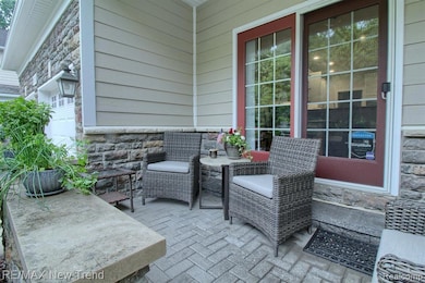 49698 Timber Trail unit 23, Novi, MI 48374 - photo 3