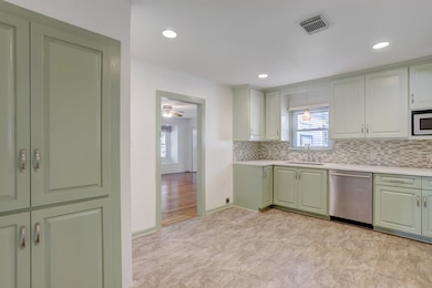 1112 Tabor St, Houston, TX 77009 - photo 5