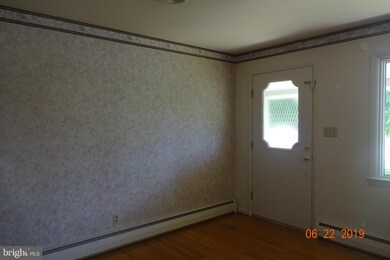 1359 Brechbill Rd, Chambersburg, PA 17202 - photo 4