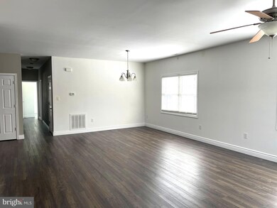 14223 Shelby Cir, Hagerstown, MD 21740 - photo 6