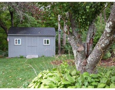 369 Jarvis Ave, Holyoke, MA 01040 - photo 4