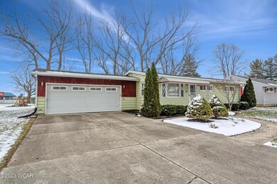 514 S Wagner Ave, Wapakoneta, OH 45895 - photo 2