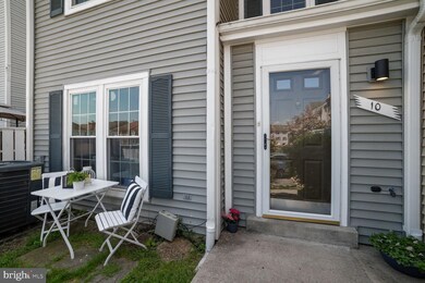10 Appledowre Ct, Germantown, MD 20876 - photo 2