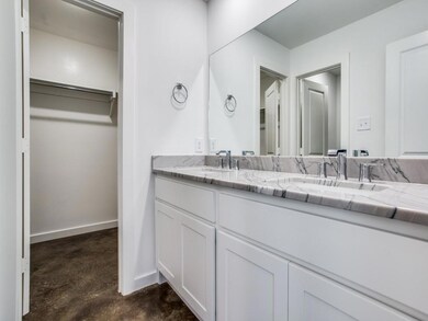 2424 S Fannin Ave, Denison, TX 75020 - photo 4