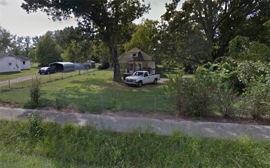 299 N Center St, Elkins, AR 72727 - photo 2