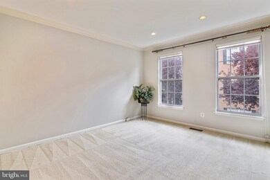 21008 Sojourn Ct, Germantown, MD 20876 - photo 5