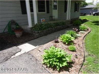 1006 S Darling Dr NW unit NW, Alexandria, MN 56308 - photo 2