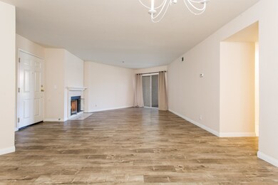 653 Oak Run Trail  HsHProd-20