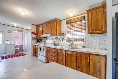 508 Green Branch Rd, Weatherford, TX 76085 - photo 3