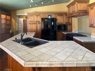 10961 Desert Lawn Dr unit 466, Calimesa, CA 92320 - photo 7