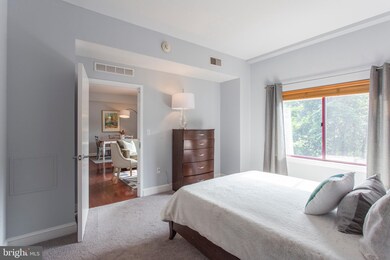 Bridge Five Condominiums unit 204, Philadelphia, PA 19127 - photo 3