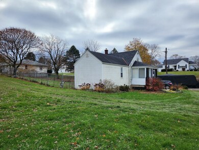 838 Forest Dr, Mansfield, OH 44905 - photo 2