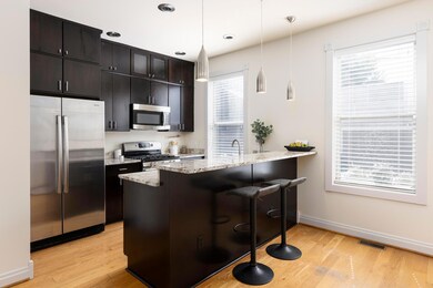 318 Berger Aly, Columbus, OH 43206 - photo 2