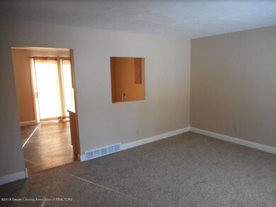 3232 Continental Dr, Lansing, MI 48911 - photo 4