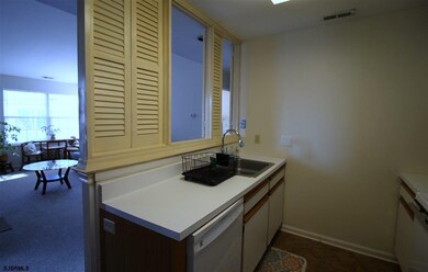 8 Driftwood Ct unit 3, Galloway, NJ 08205 - photo 6