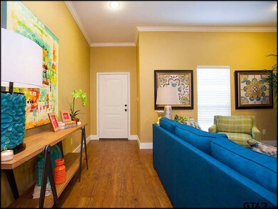 5047 5047 Shiloh Village Dr, Tyler, TX 75703 - photo 4