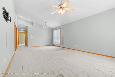 4327 Keller Rd, Holt, MI 48842 - photo 7