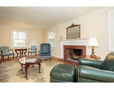 81 Taylor Rd, Belmont, MA 02478 - photo 4