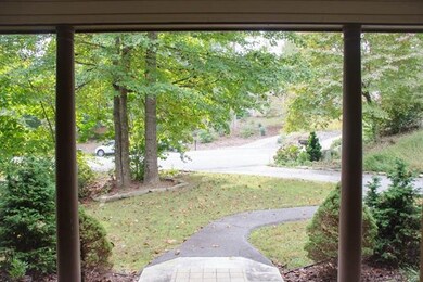 134 Buckeye Dr, Hendersonville, NC 28792 - photo 3