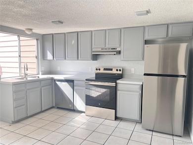 3561 S Kittredge St unit B, Aurora, CO 80013 - photo 4