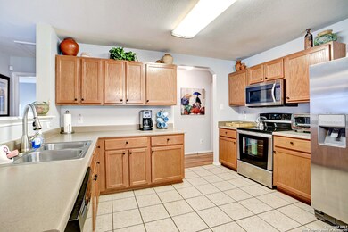 24719 Hickory Meadow, San Antonio, TX 78261 - photo 7