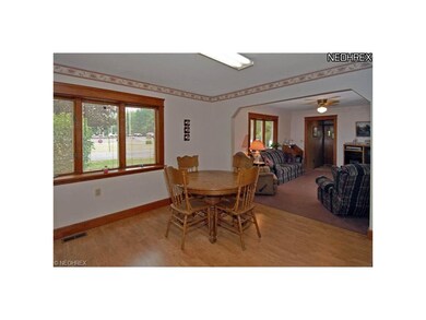 8066 Brookside Dr, Olmsted Falls, OH 44138 - photo 4